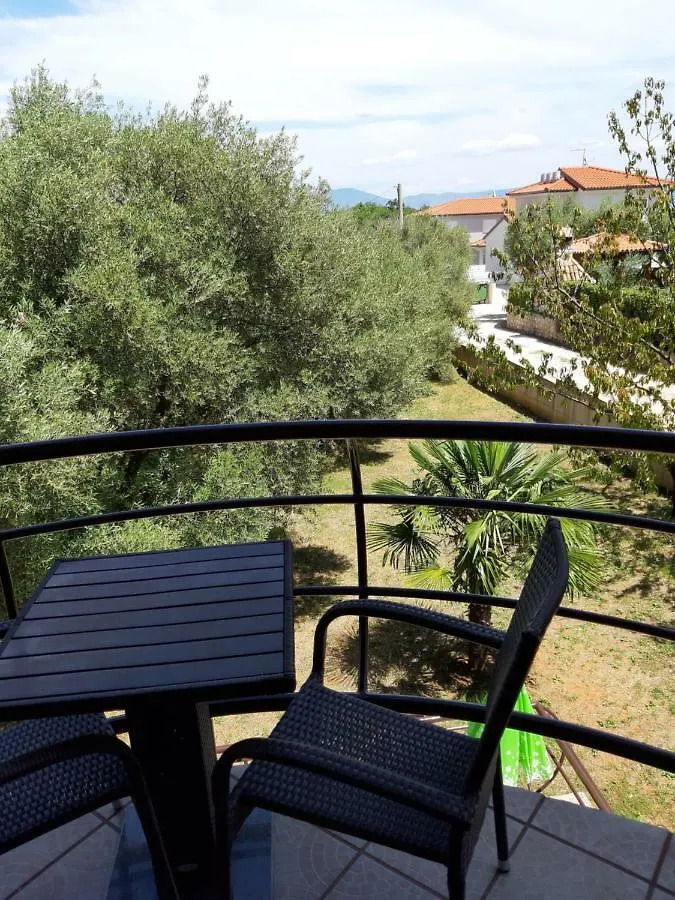 Apartments Juretic Drenje  Croatia