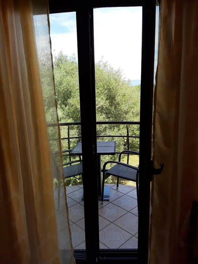 Apartments Juretic  Drenje (Istria)