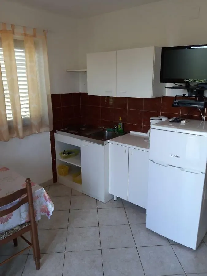 Apartments Juretic 0*, Drenje (Istria)